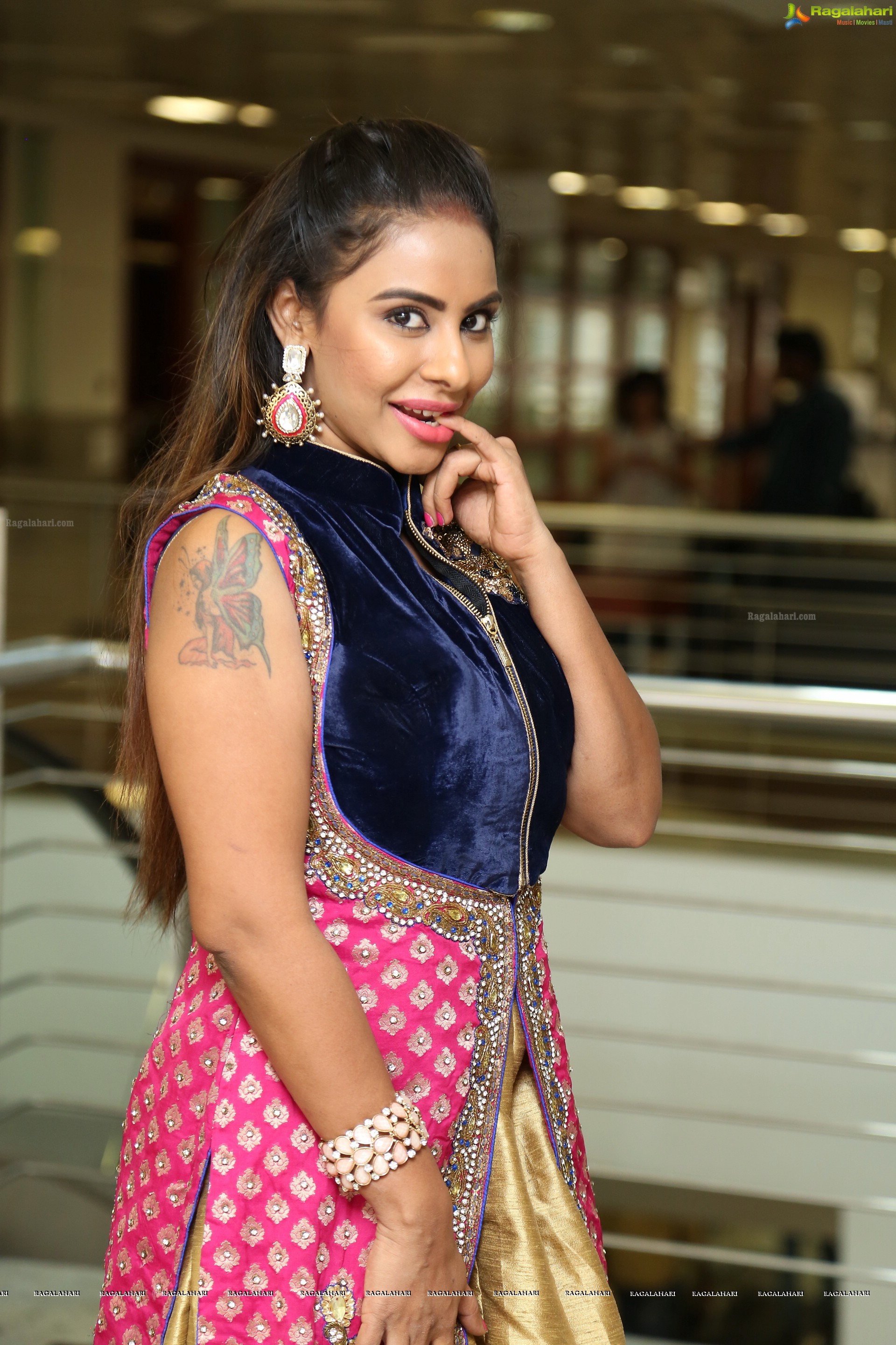 Sri Reddy Mallidi