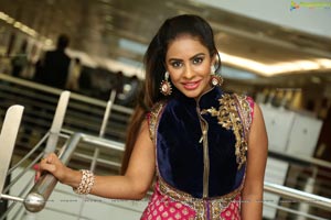 Sri Reddy Mallidi Photos