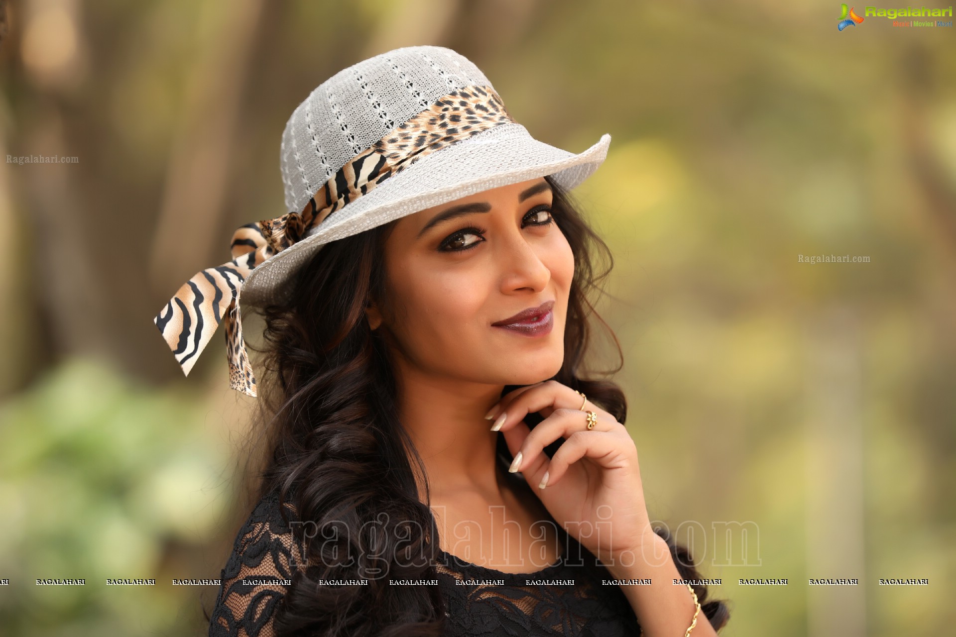 Bhanu Tripathi (Exclusive) (High Definition)