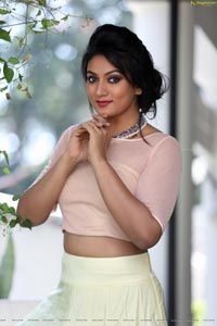 Ashmitha Karnani Photos