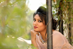 Ashmitha Karnani Photos