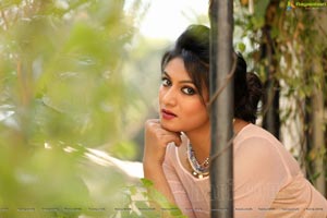 Ashmitha Karnani Photos