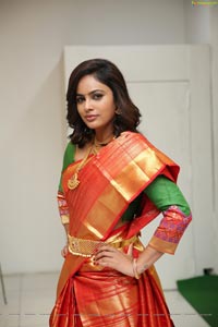 Nandita Swetha Ragalahari High Definition