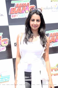 Sanjjanaa Bang Bang Holi Fest 2018