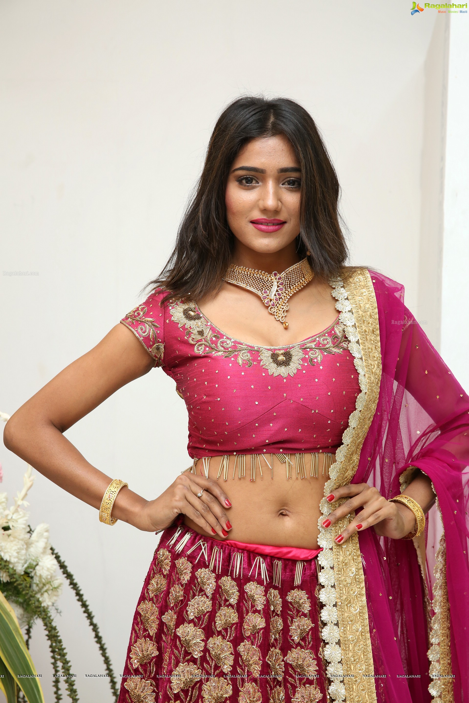 Shalu Chourasiya at Trisha Boutique (High Definition)