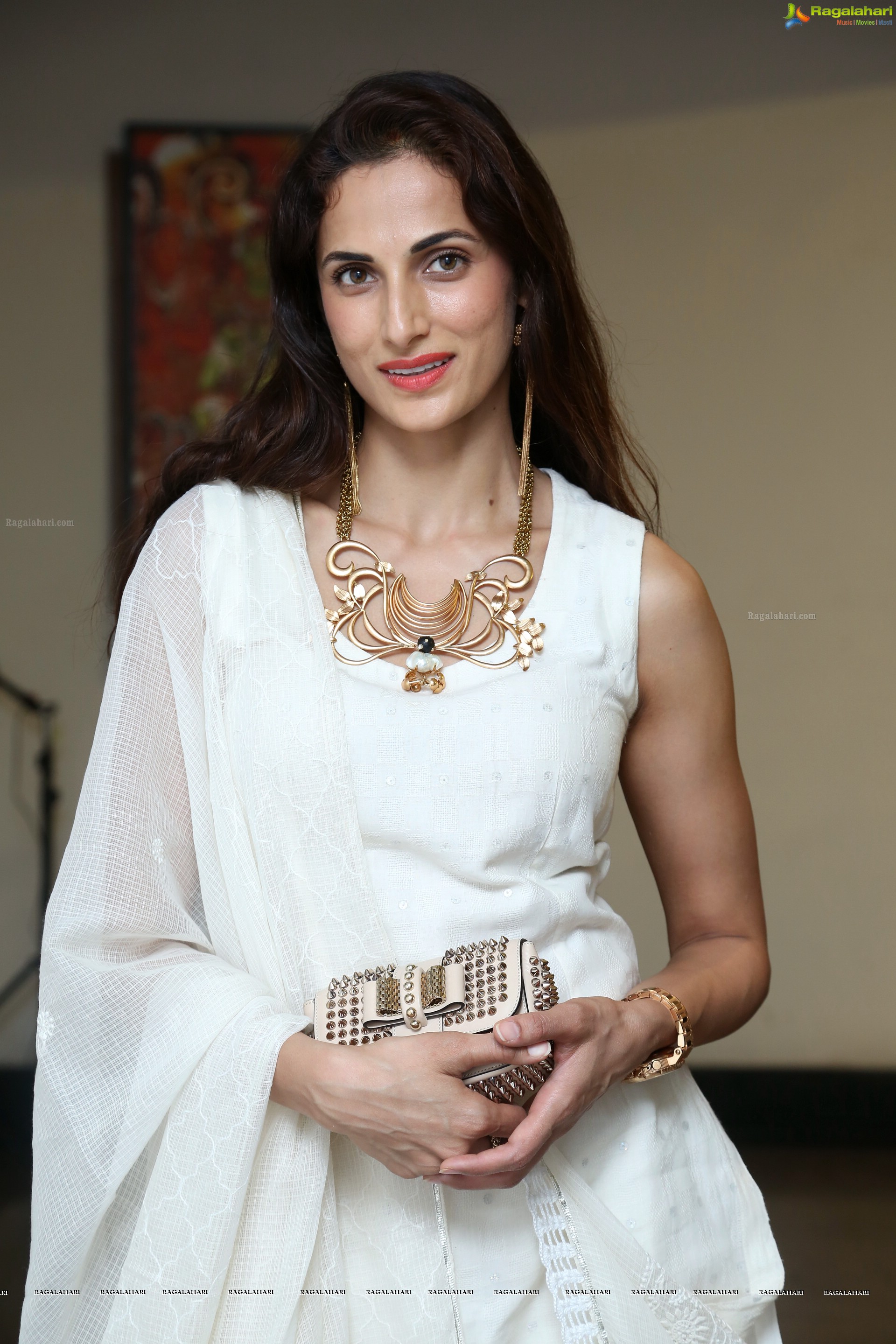 Shilpa Reddy at Krsala (High Definition)