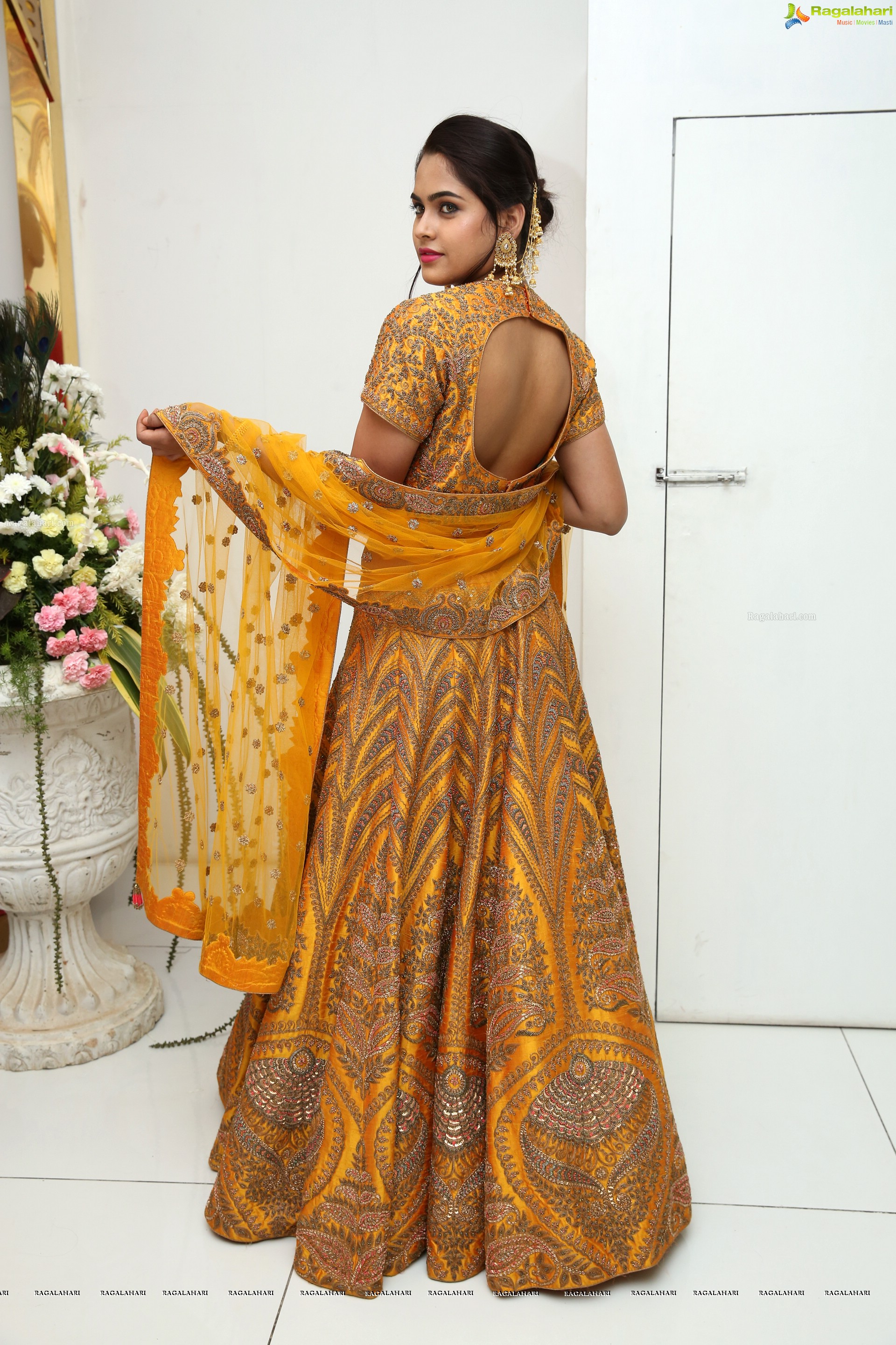 Shravya at Trisha Boutique (High Definition)