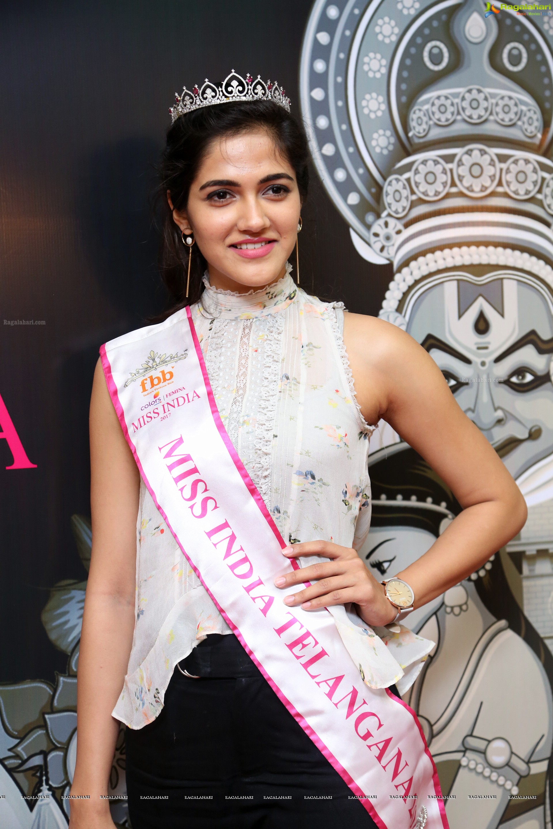 Simran Choudhary at Telangana Auditions of FBB Colors Femina Miss India 2018 (High Definition)