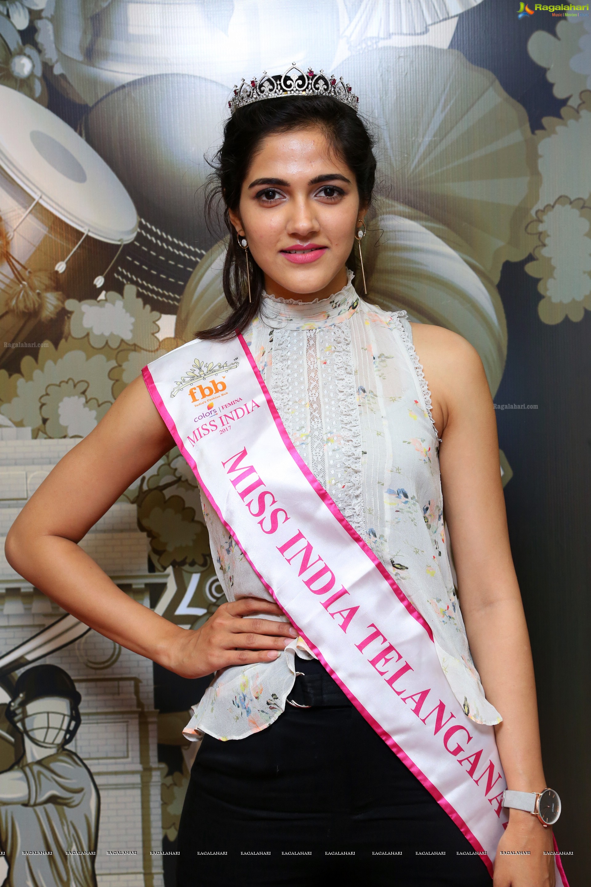 Simran Choudhary at Telangana Auditions of FBB Colors Femina Miss India 2018 (High Definition)