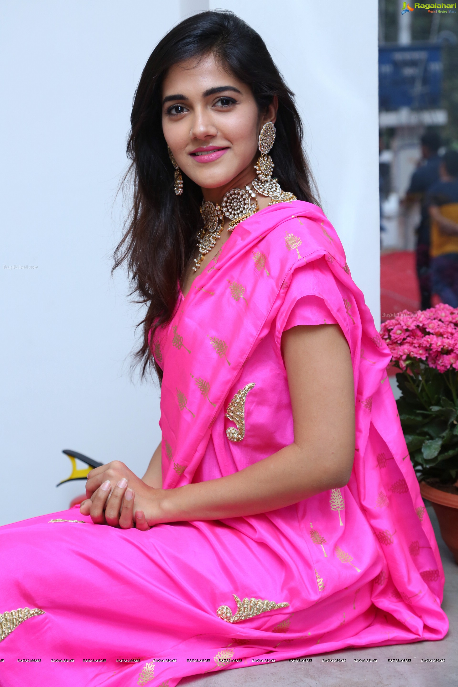 Simran Choudhary at Grand Launch of Good Cow Cafe and Aquamarine Jewellery (High Definition)