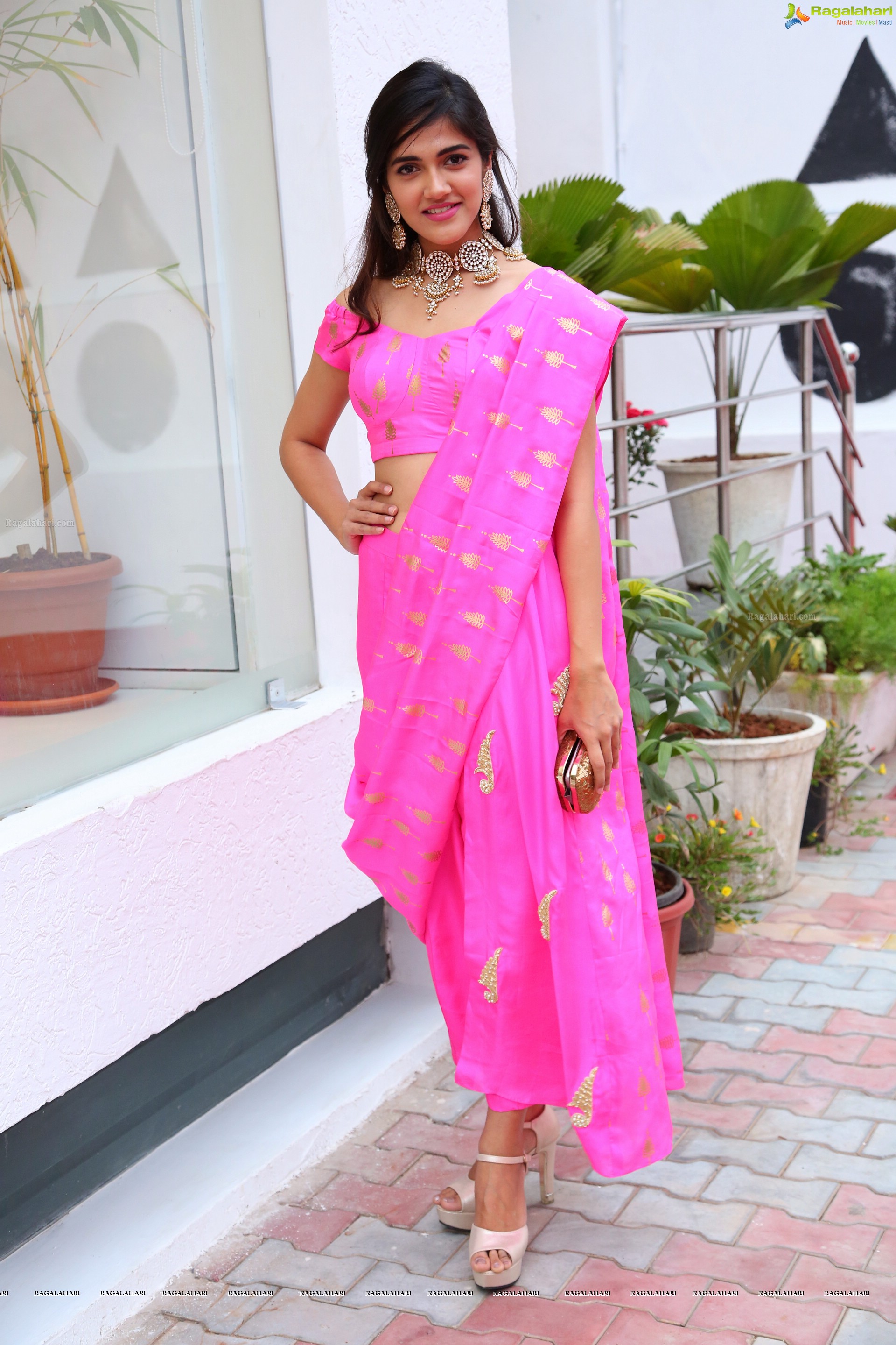 Simran Choudhary at Grand Launch of Good Cow Cafe and Aquamarine Jewellery (High Definition)