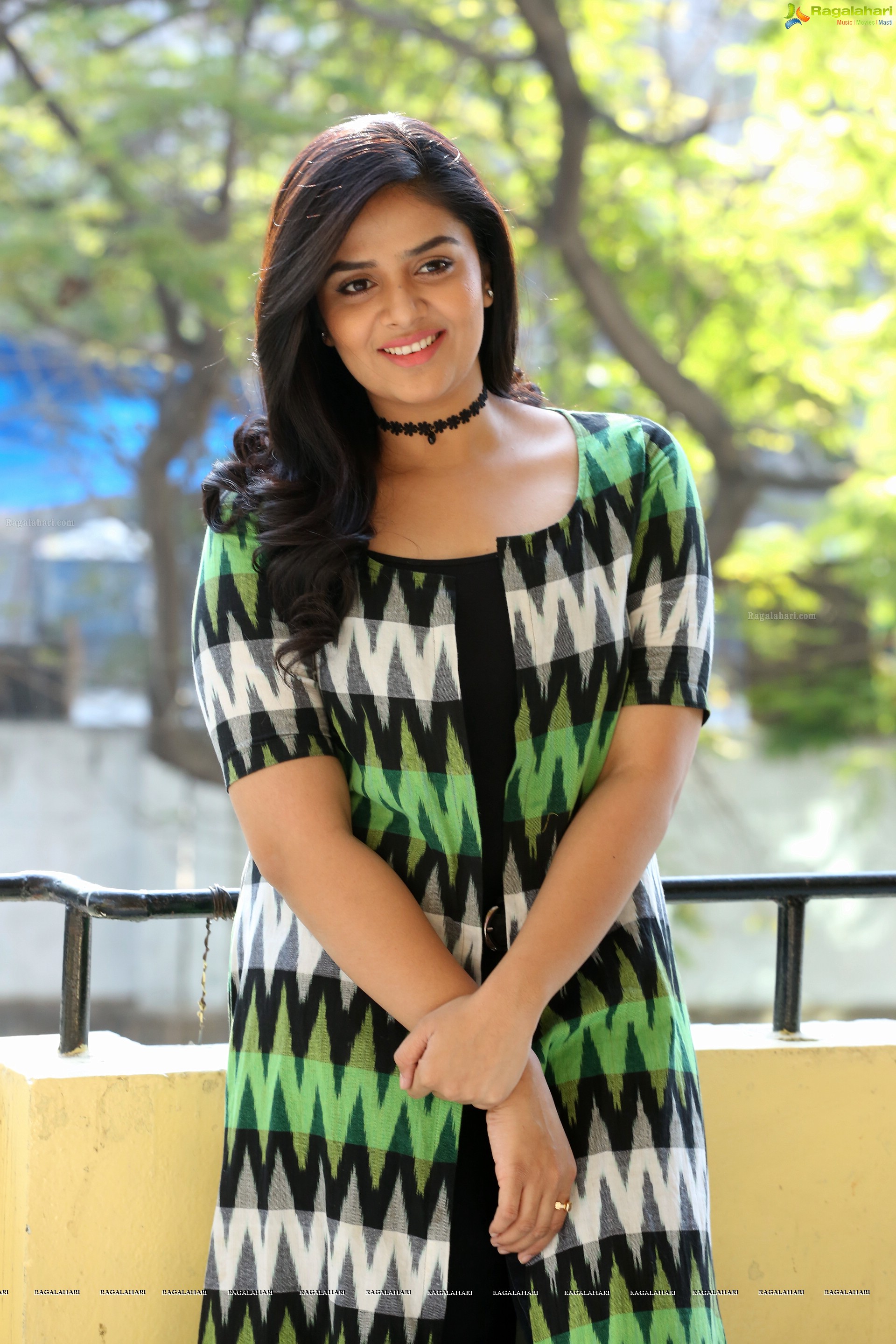 Sree Mukhi at Good Bad Ugly Press Meet (High Definition)