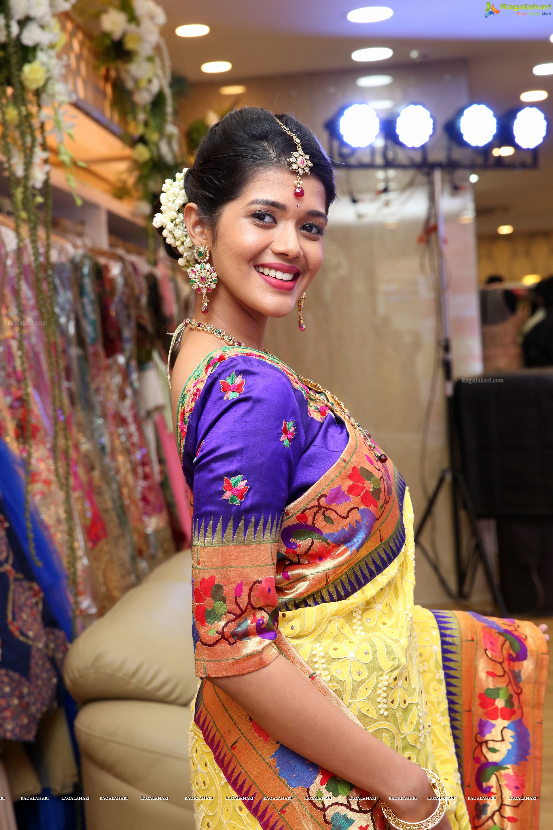 Tejaswini Manogna at Trisha Boutique (High Definition)