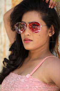 Anusha Parada HD Photos