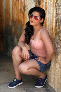Anusha Parada HD Photos