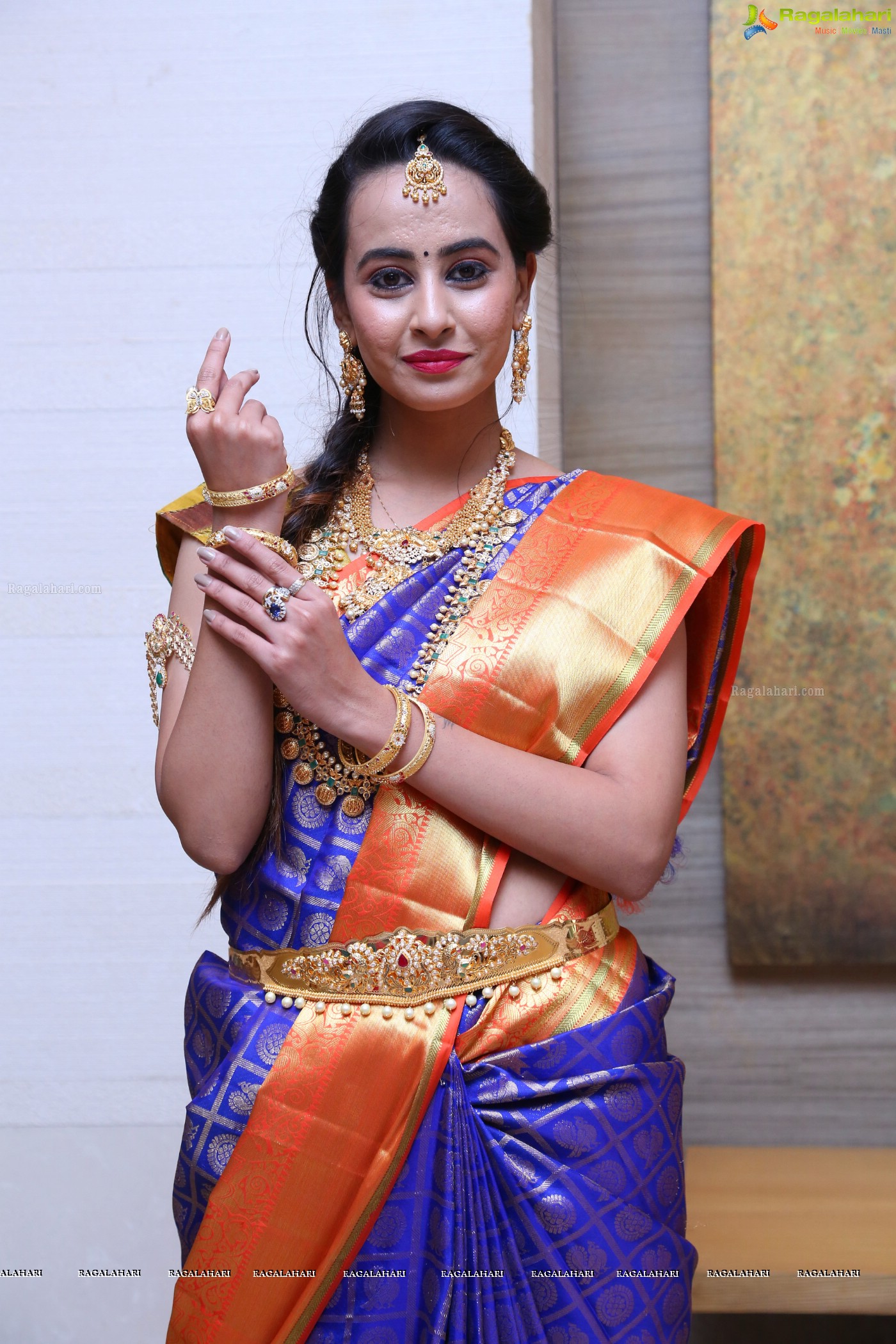 Ameeksha Amy Pawar at Manepally Jewellers Uncut Diamond Collection Showcase (Posters)