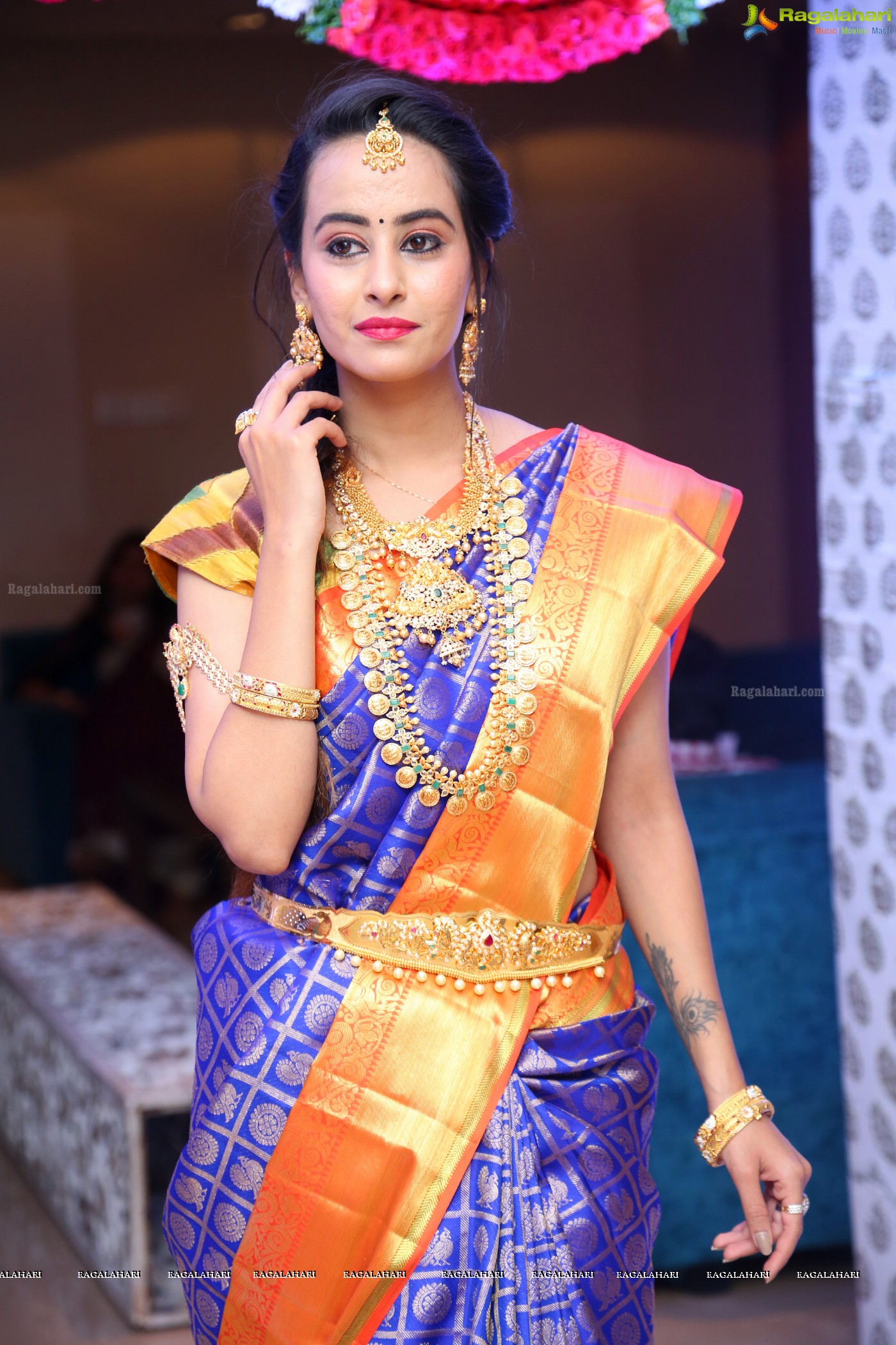 Ameeksha Amy Pawar at Manepally Jewellers Uncut Diamond Collection Showcase (Posters)