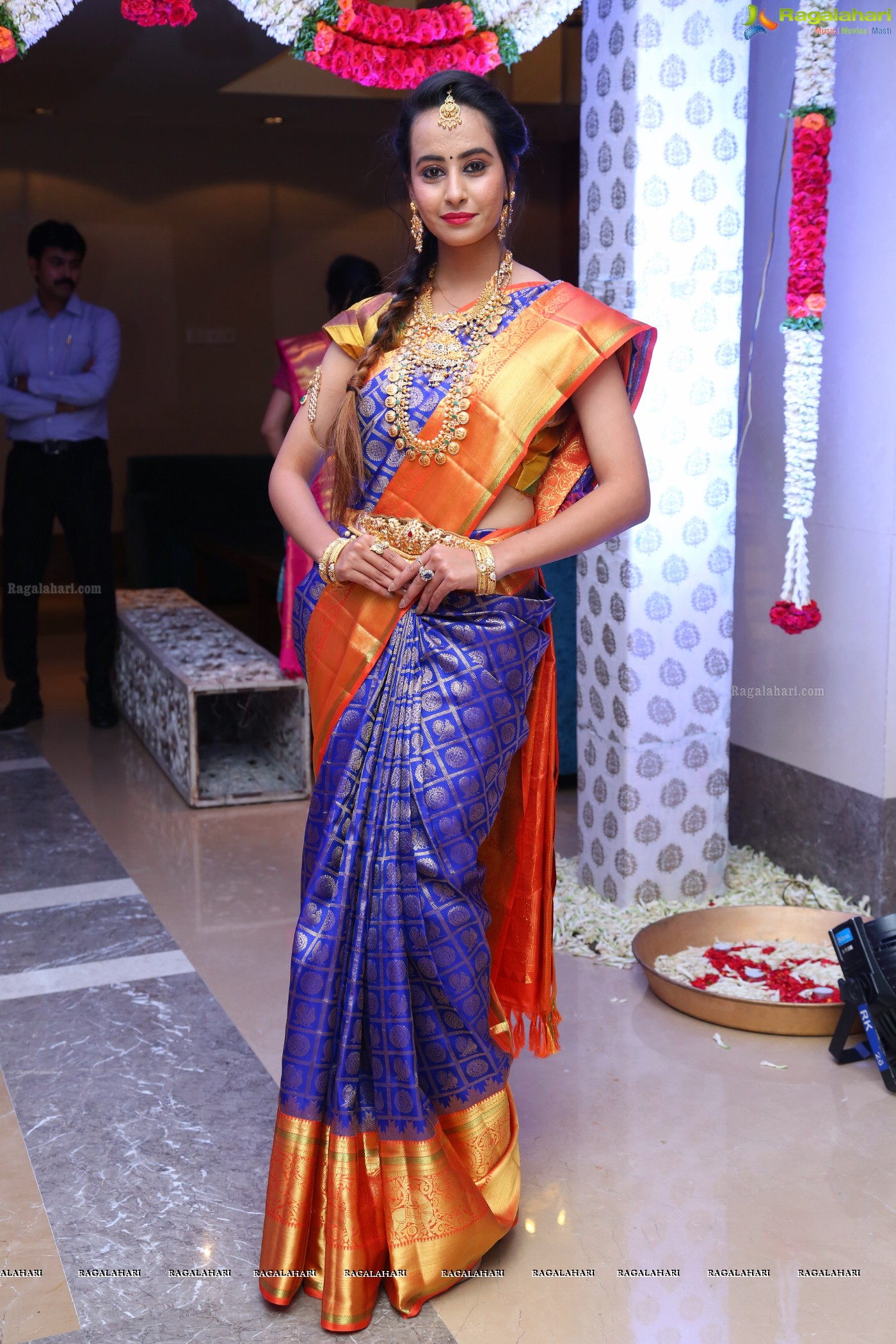 Ameeksha Amy Pawar at Manepally Jewellers Uncut Diamond Collection Showcase (Posters)