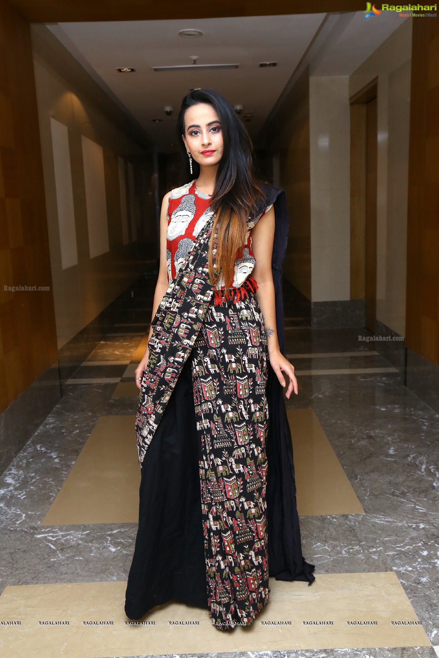 Ameeksha Amy Pawar at Sutraa Designer Fashion Exhibition 2018 (Posters)