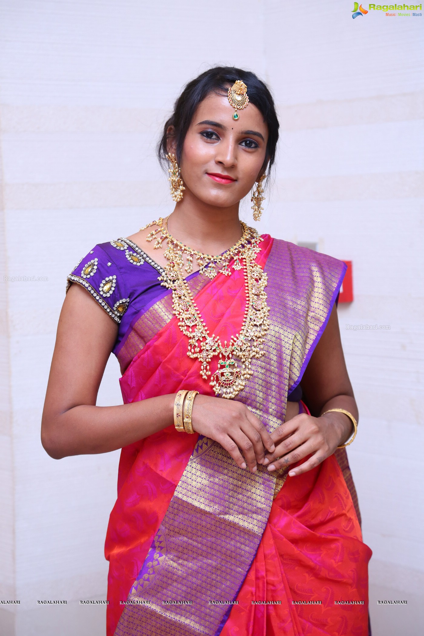 Kavya at Manepally Jewellers Uncut Diamond Collection Showcase (Posters)