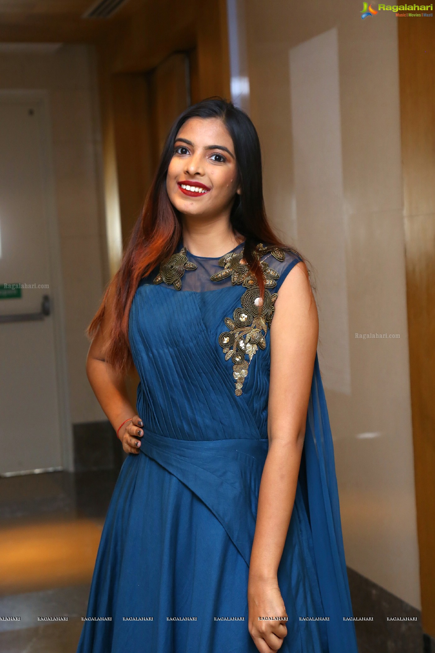 Khushboo Maheshwari at Sutraa Designer Fashion Exhibition 2018 (Posters)