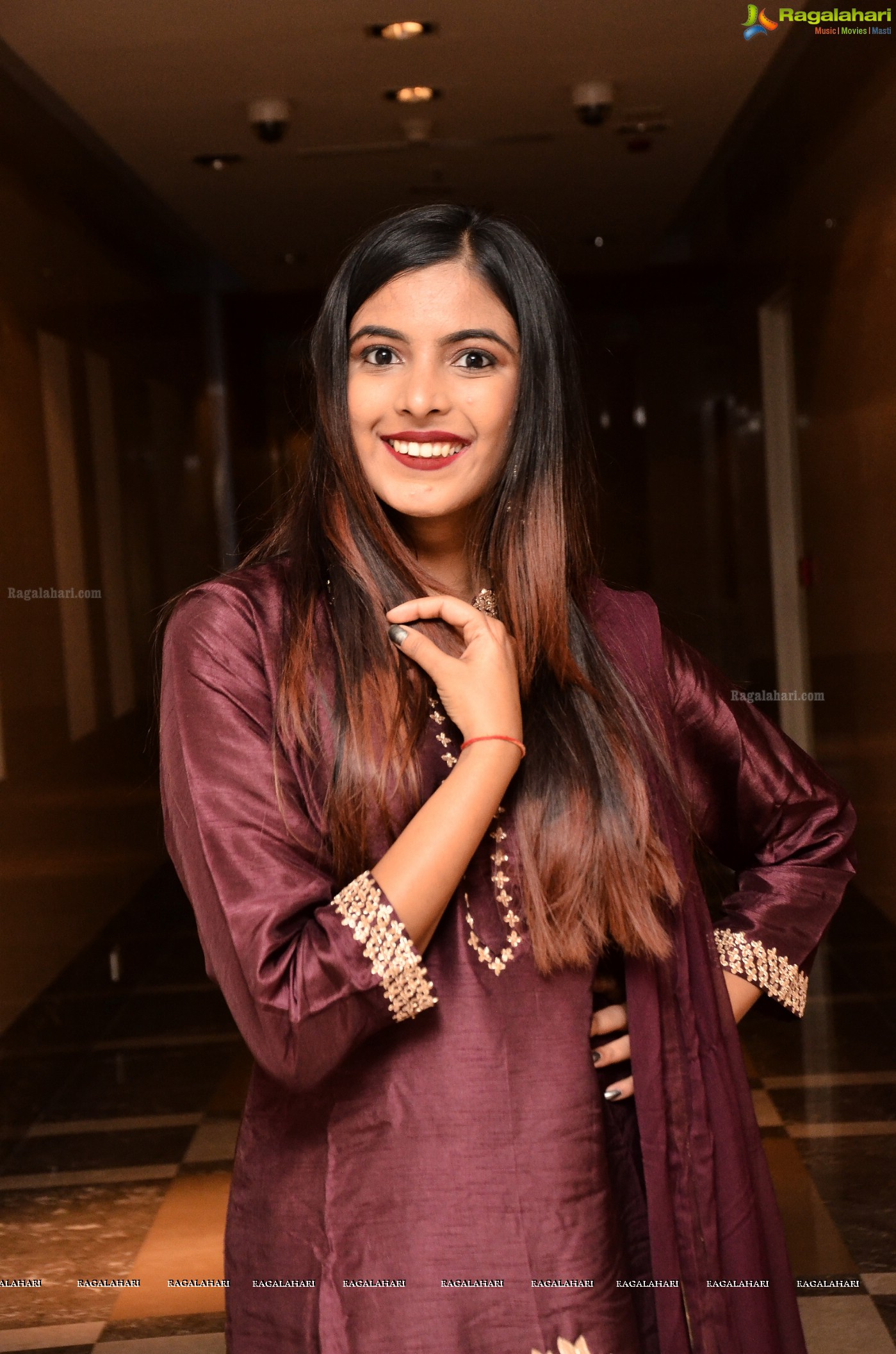 Khushboo Maheshwari at Sutraa Designer Fashion Exhibition 2018 (Posters)