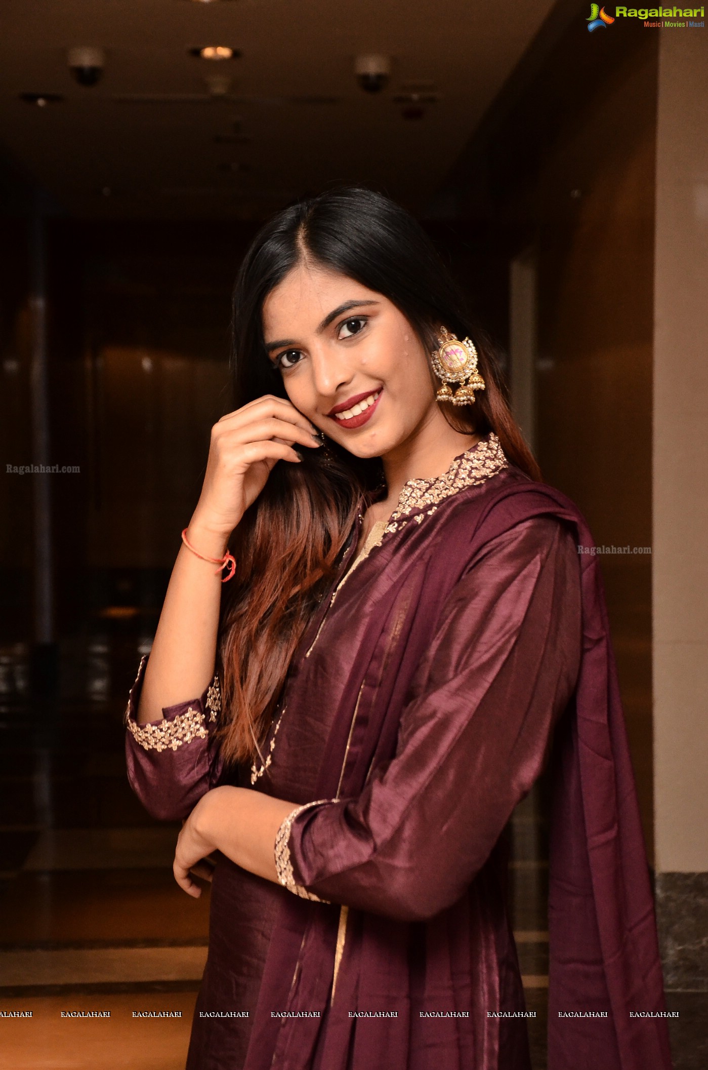 Khushboo Maheshwari at Sutraa Designer Fashion Exhibition 2018 (Posters)