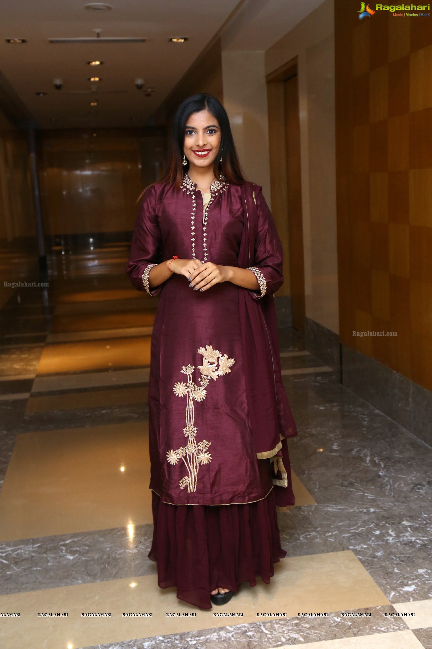 Khushboo Maheshwari at Sutraa Designer Fashion Exhibition 2018 (Posters)