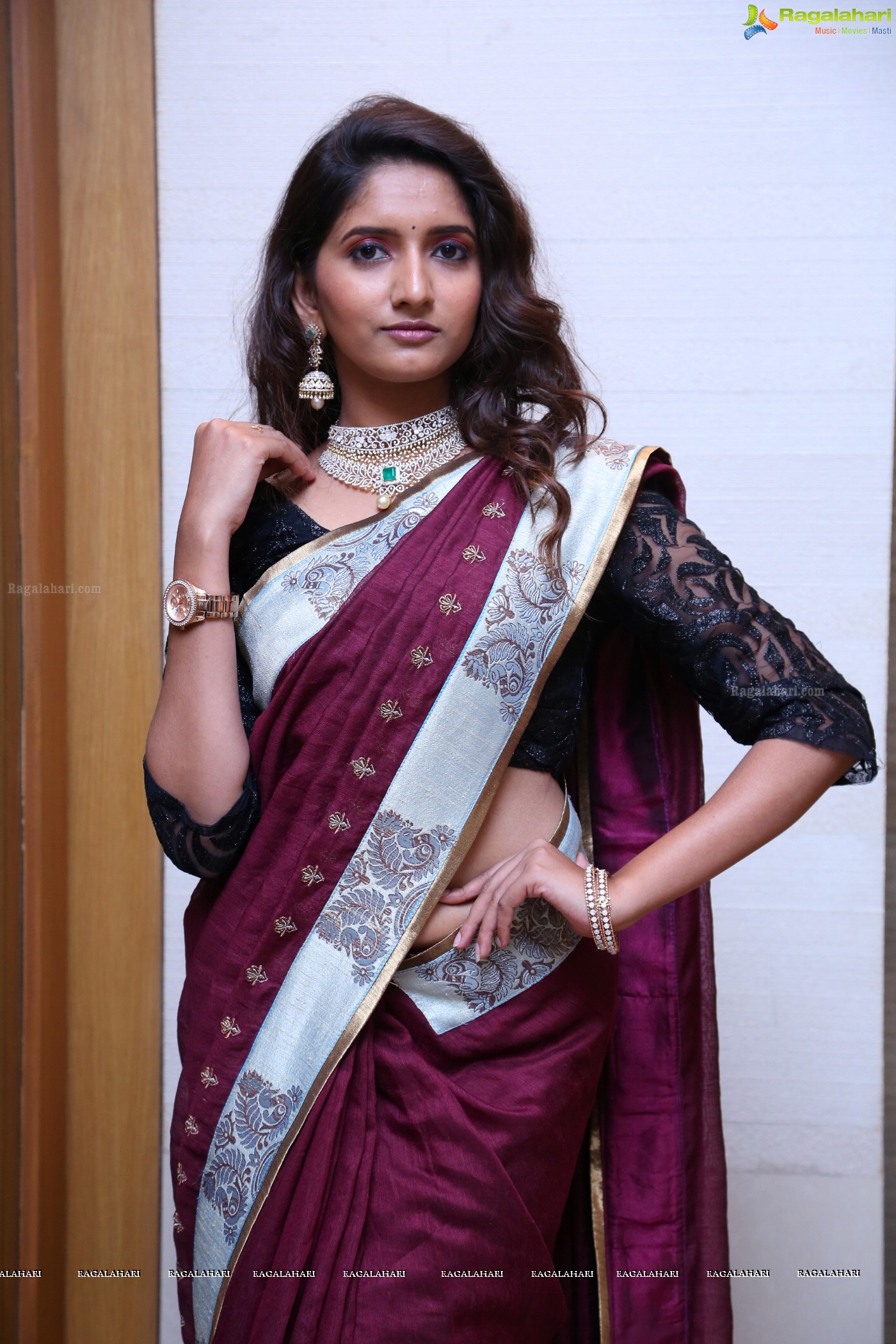 Priya Murthy at Manepally Jewellers Uncut Diamond Collection Showcase (Posters)