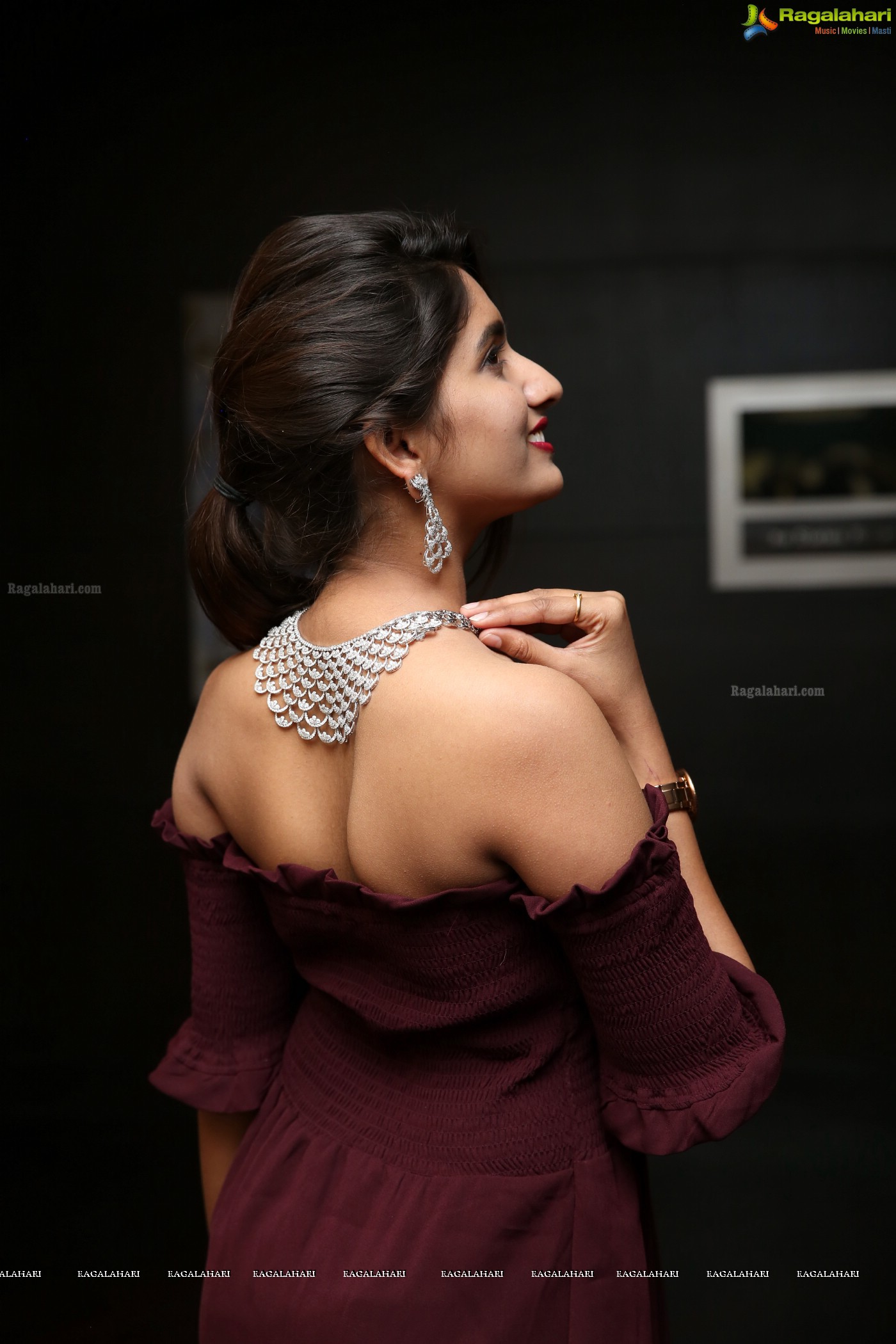 Priya Murthy at Diva Galleria Jewellry Expo at Park Hyatt (Posters)