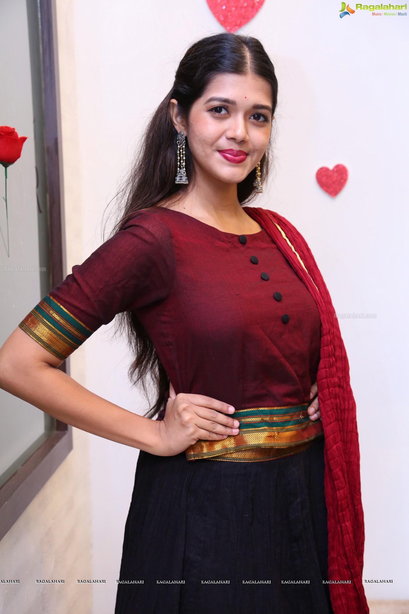 Tejaswini Manogna at Mahaveer Pearls Launch (Posters)