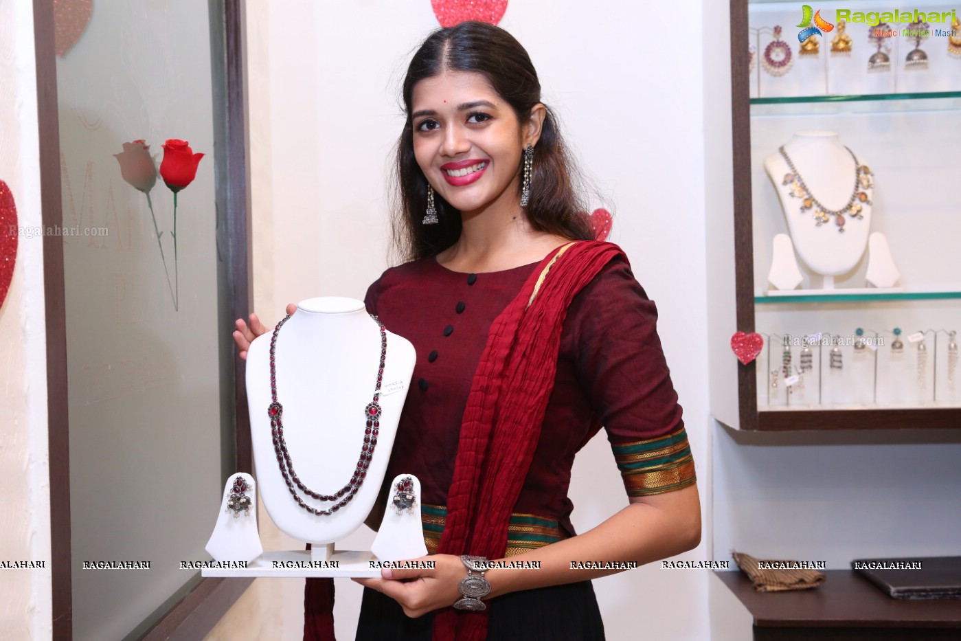 Tejaswini Manogna at Mahaveer Pearls Launch (Posters)