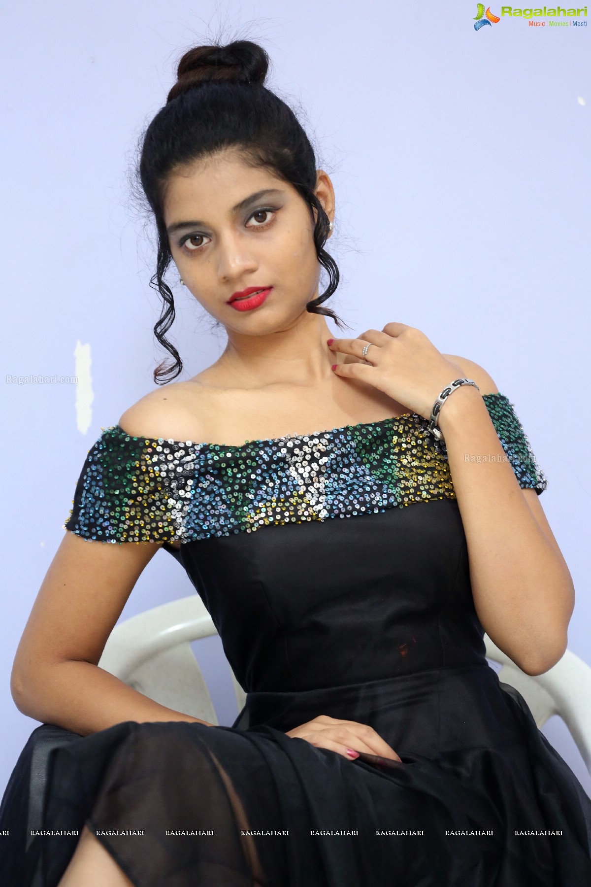 Bindu Barbie at Seenugadi Prema Audio