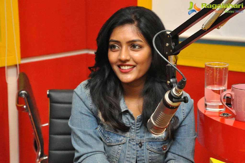 Eesha Rebba at Radio Mirchi