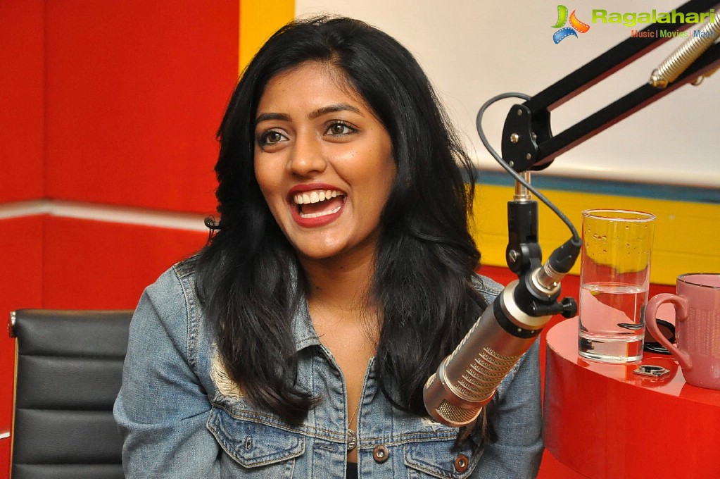 Eesha Rebba at Radio Mirchi