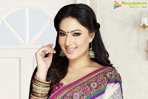 Nikesha Patel