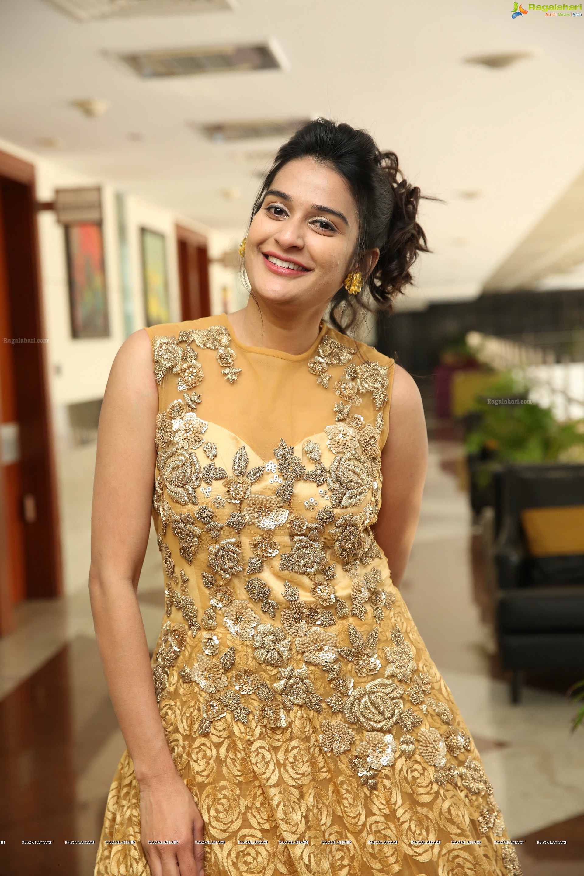 Jenny Honey @ Design Library Grand Curtain Raiser - HD Gallery