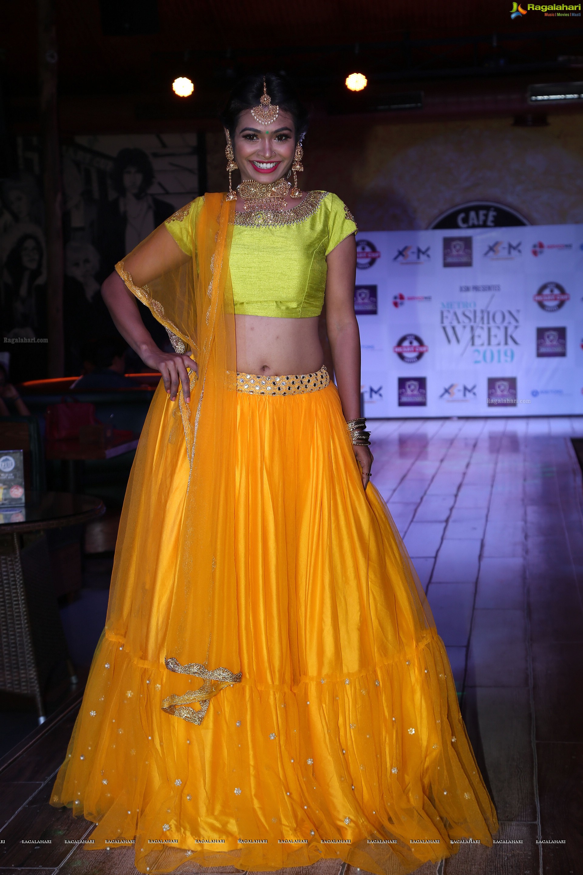 Madhuri Mandal [High definition Photos] @ XSM Metro Fashion Week