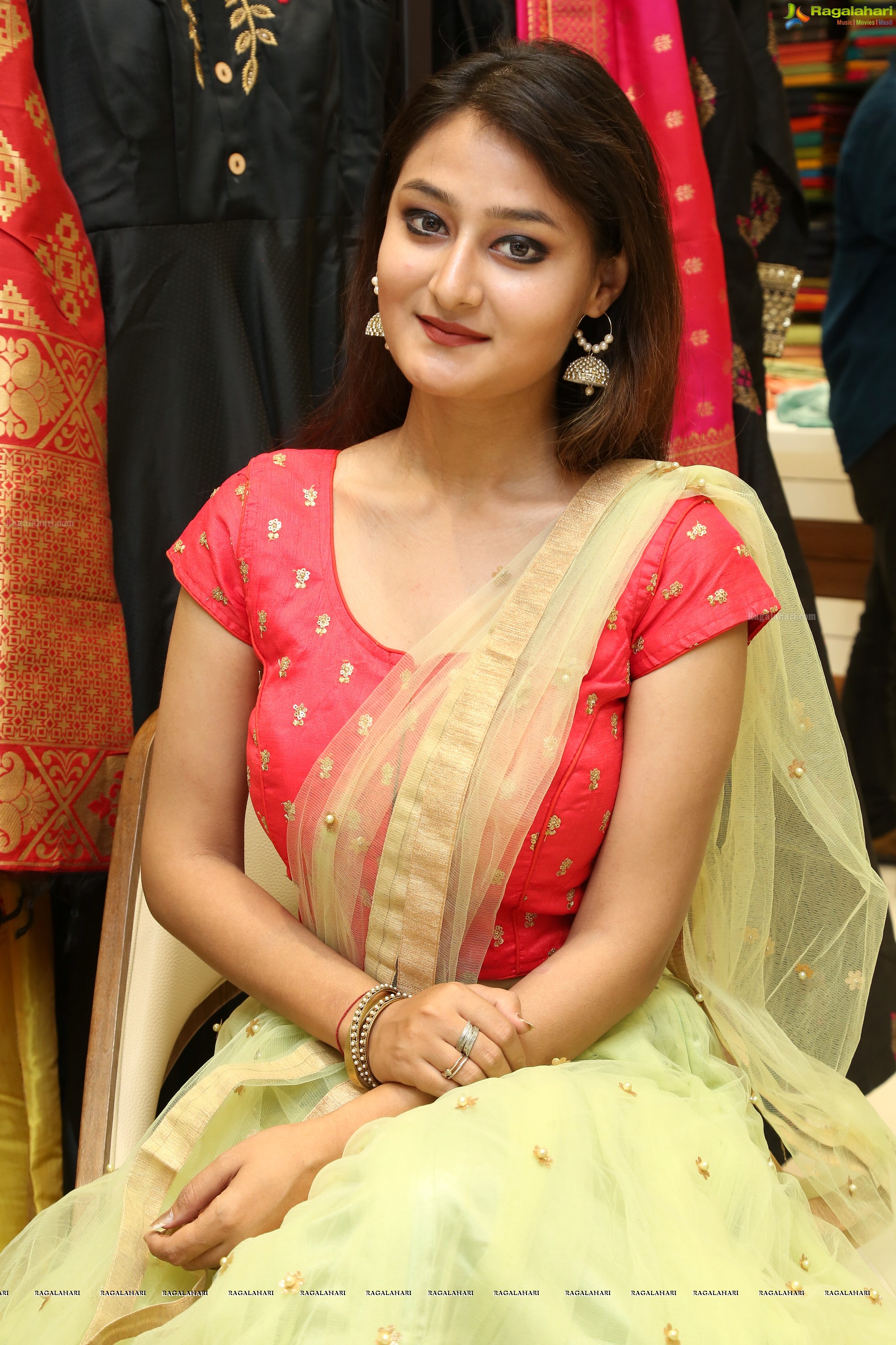 Nilofer Haidry @ Narsingh Cloth Emporium New Showroom Launch - HD Gallery