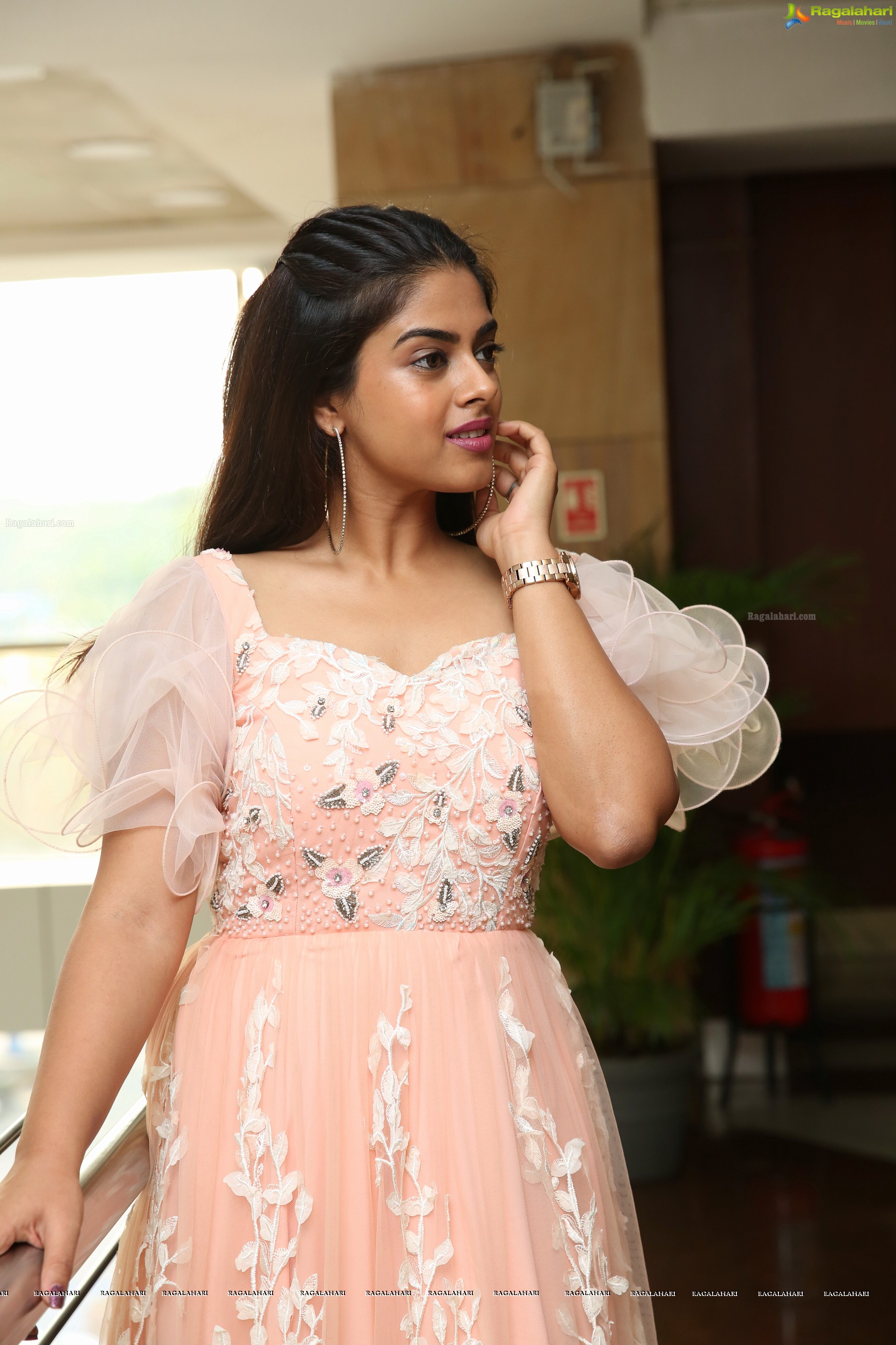 Siddhi Idnani @ Design Library Grand Curtain Raiser - HD Gallery