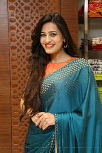 Swetha Jadhav 