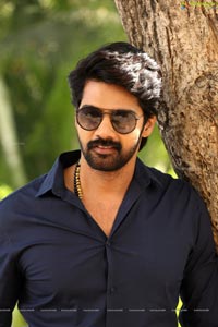 Naveen Chandra