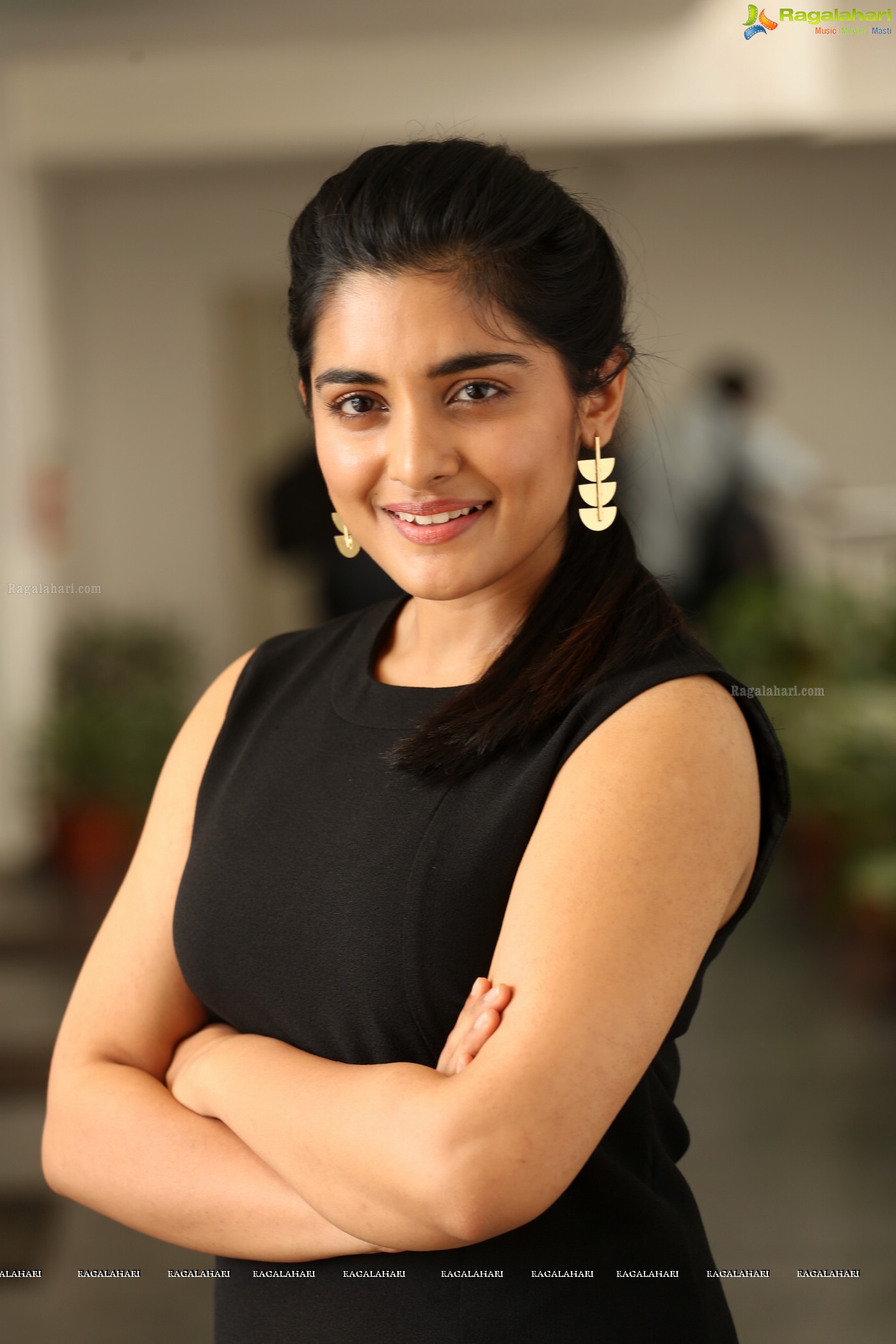 Nivetha Thomas (Hi-Resolution Posters) @ 118 Interview