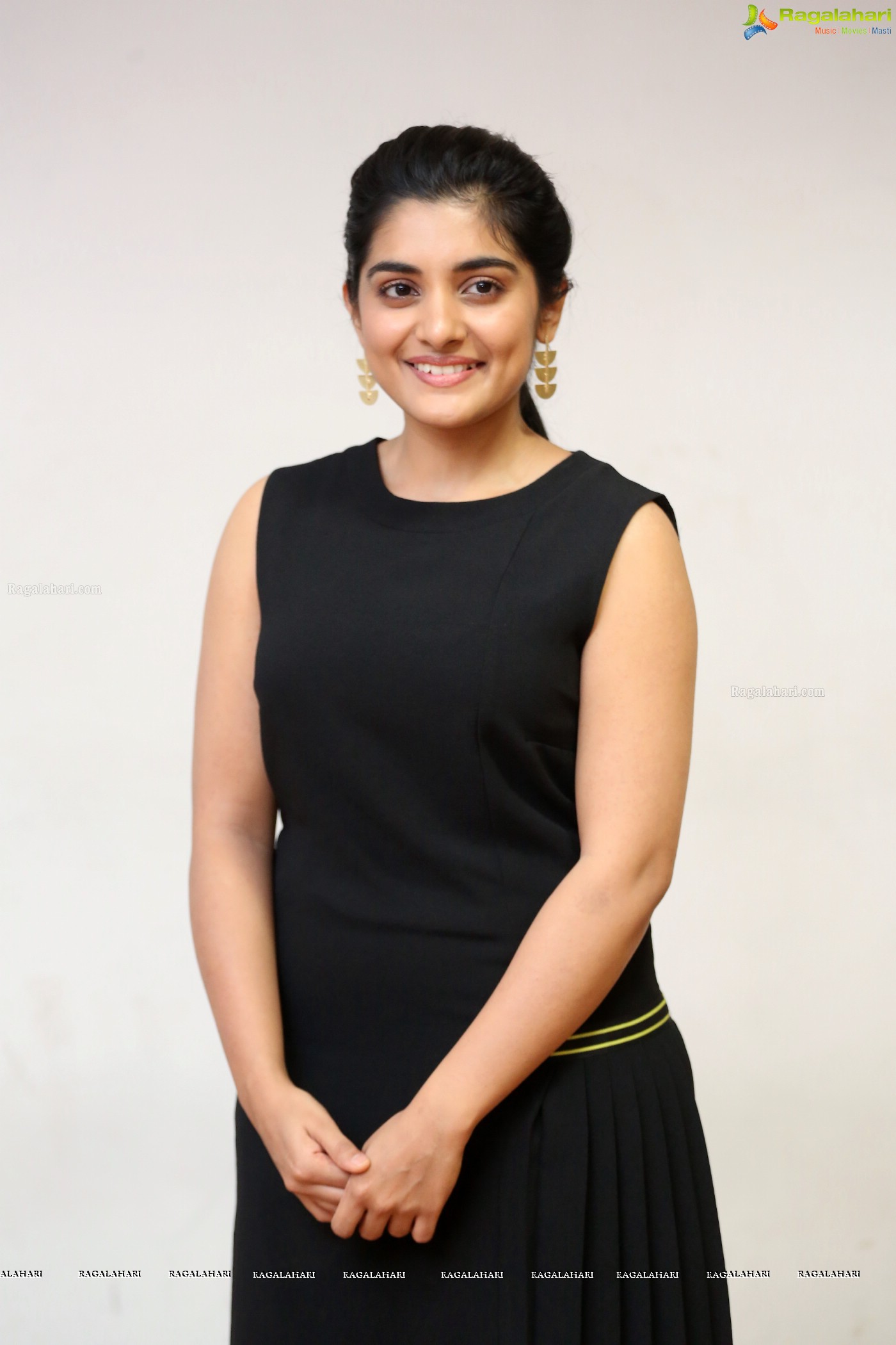 Nivetha Thomas (Hi-Resolution Posters) @ 118 Interview