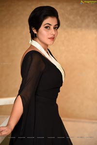 Poorna