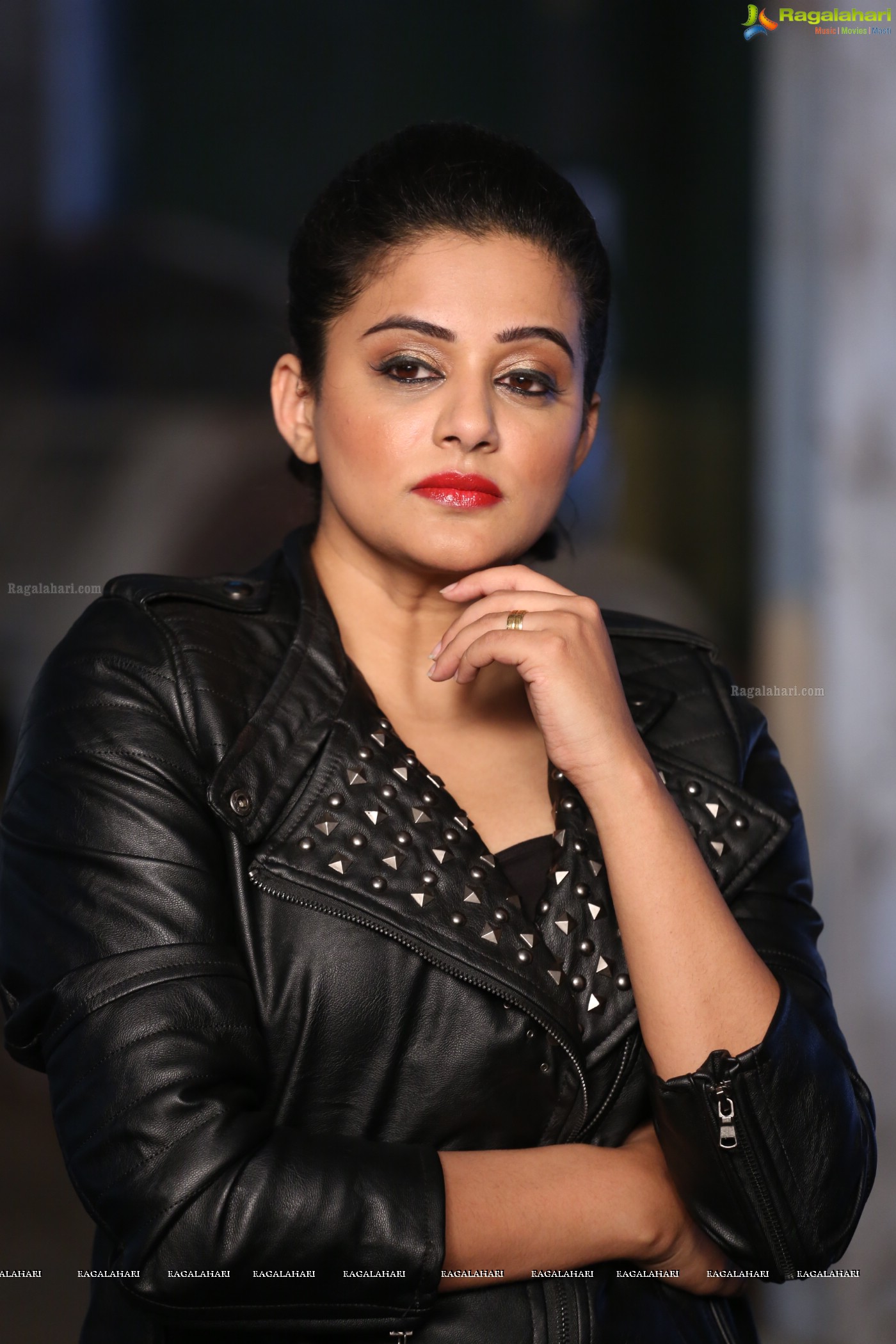 Priyamani in Black Leather Jacket at Sirivennela Movie Shooting Spot