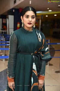 Nivetha Thomas