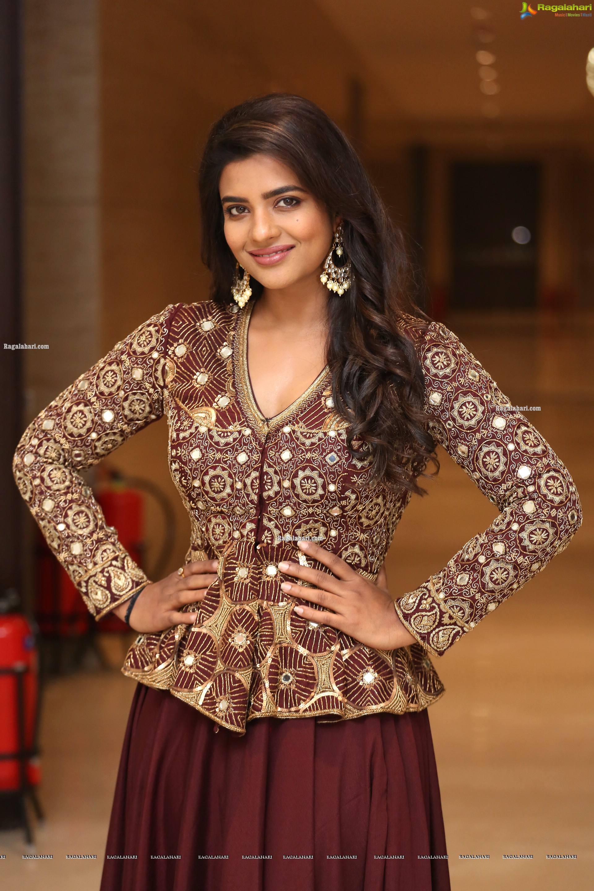 Aishwarya Rajesh at World Famous Lover Pre-Release Event - HD Gallery