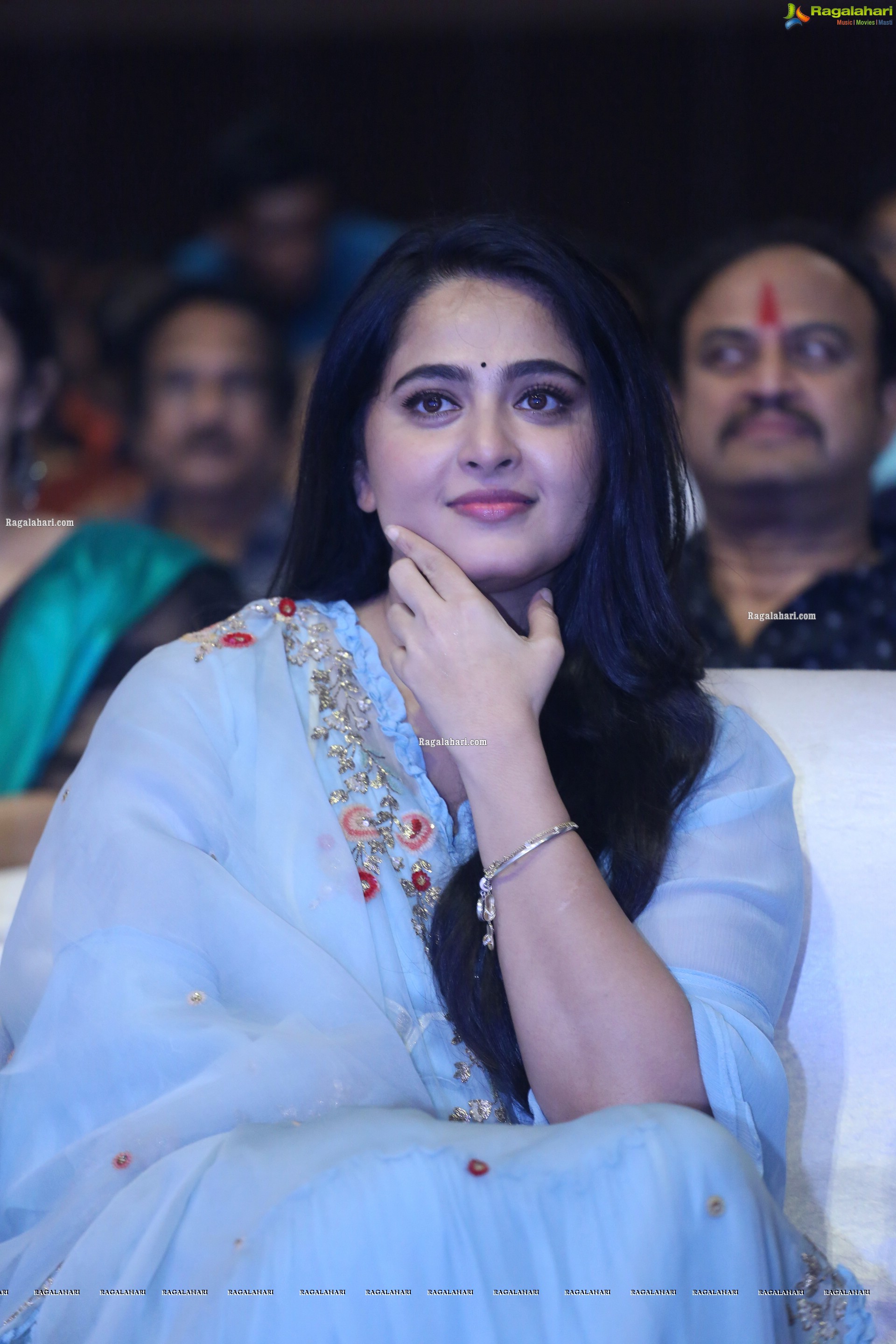 Anushka Shetty @ HIT Movie Pre-Release Event - HD Gallery