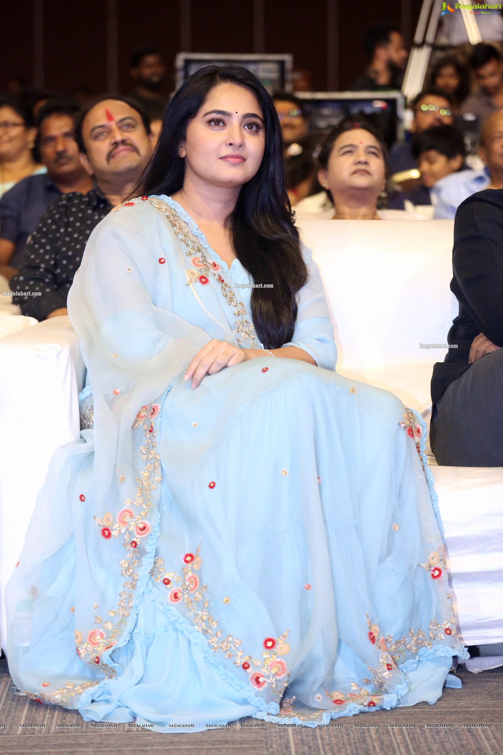 Anushka Shetty @ HIT Movie Pre-Release Event - HD Gallery